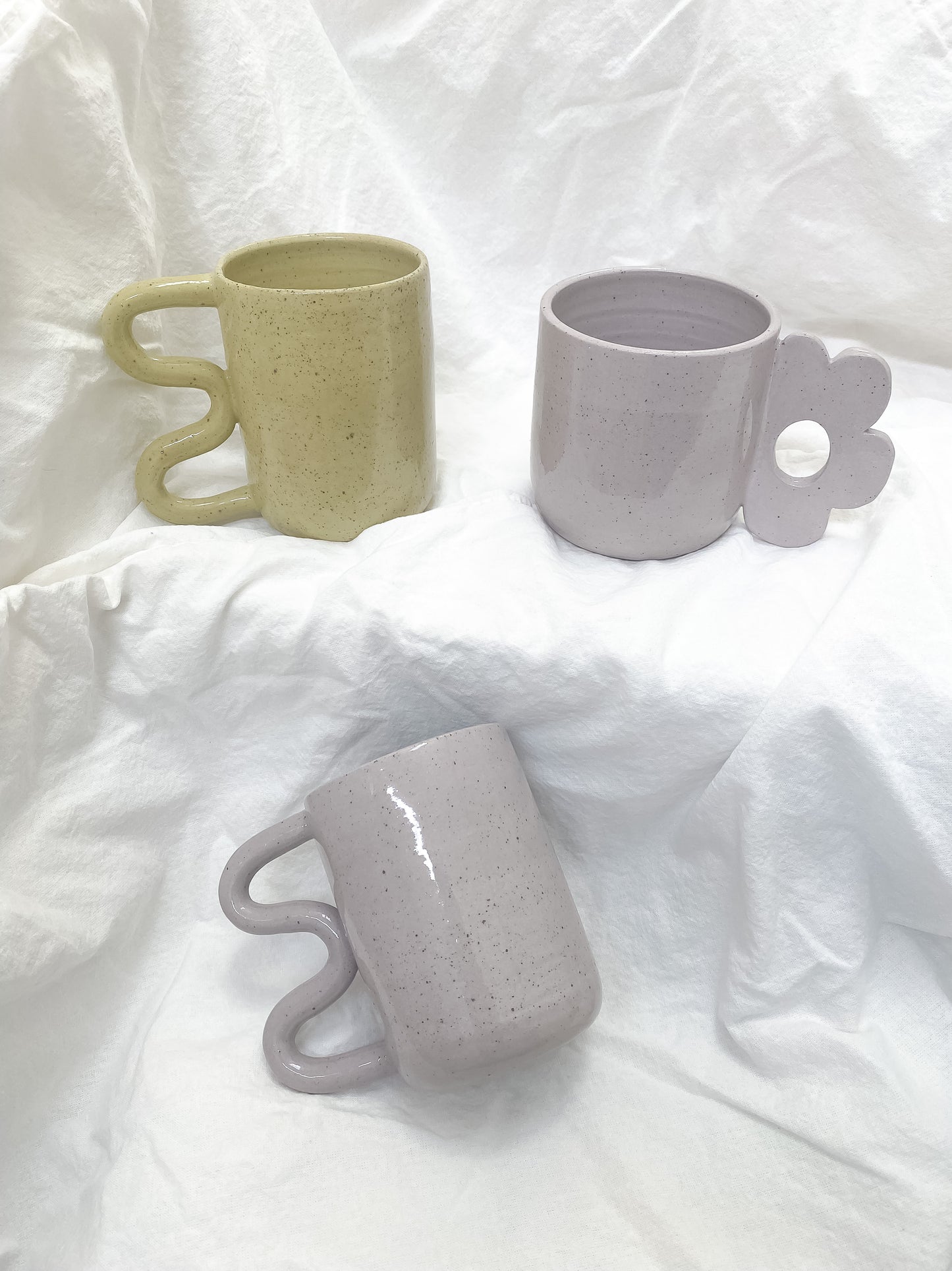 Wavy Mug in chartreuse